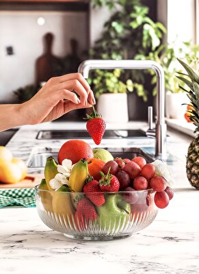 Resim Tokyo Cam Salata Kasesi